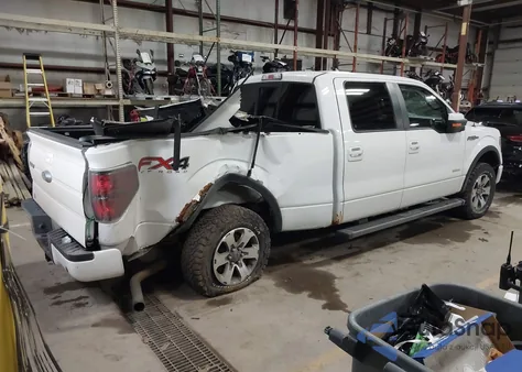 2013 Ford F-150 Fx4 из США, поврежденный, VIN 1FTFW1ET9DFD28120